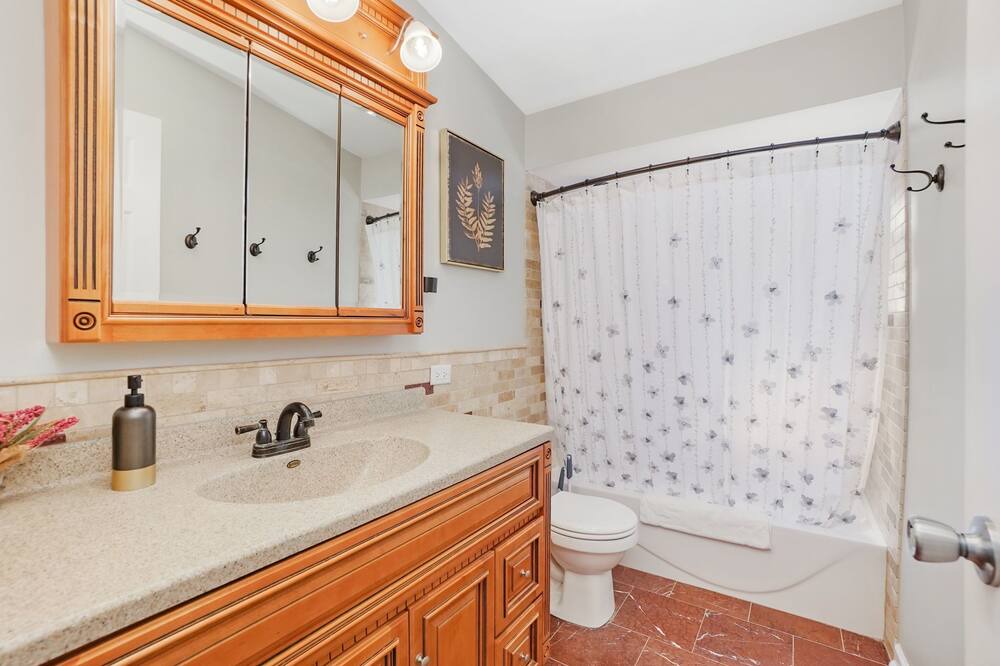 Photo of Bathroom in Northbrook