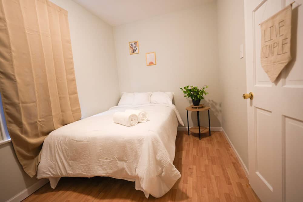 Photo of Bedroom in Berwyn