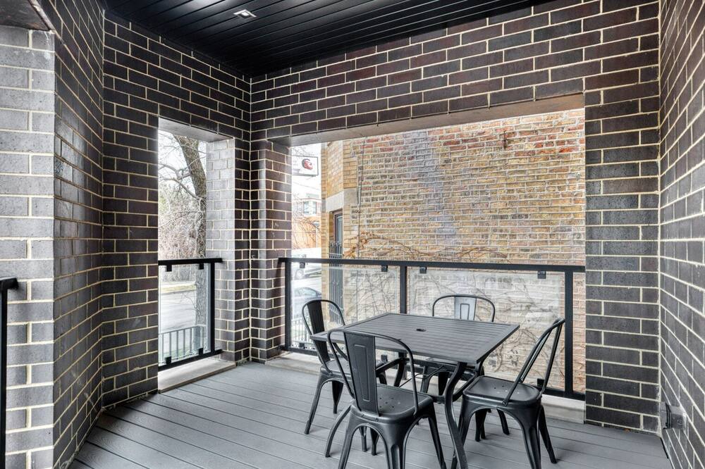 Photo of Outdoor in Bucktown