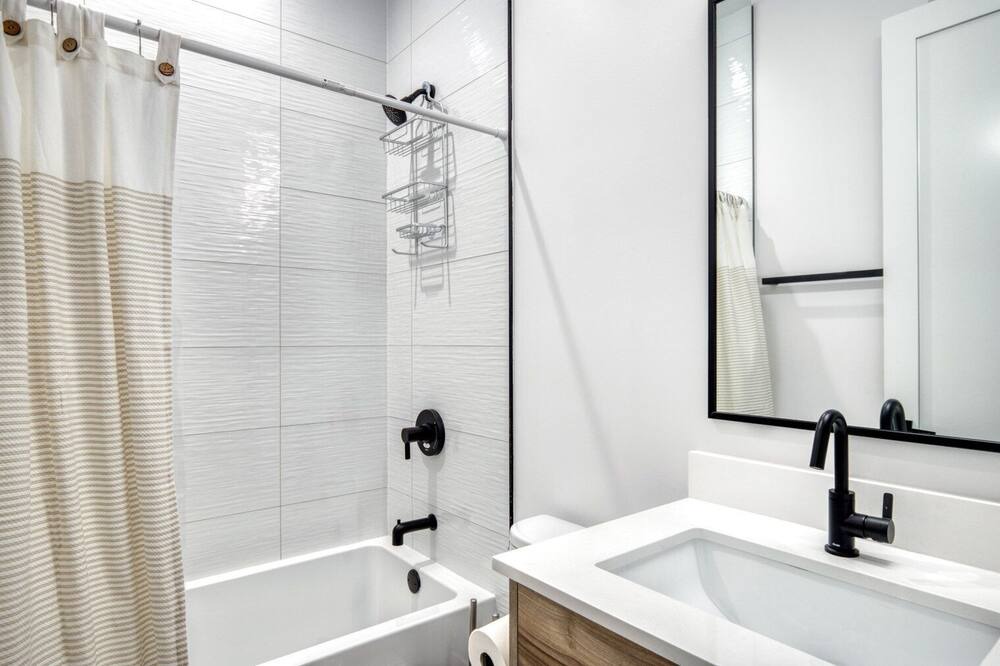 Photo of Bathroom in Bucktown