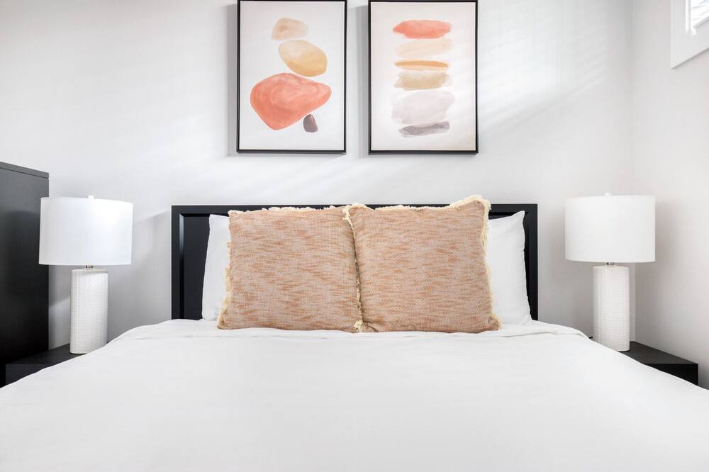 Photo of Bedroom in Bucktown