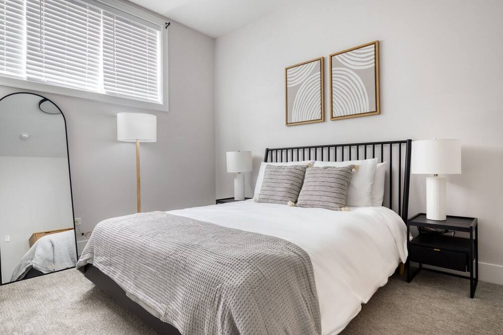 Photo of Bedroom in Bucktown