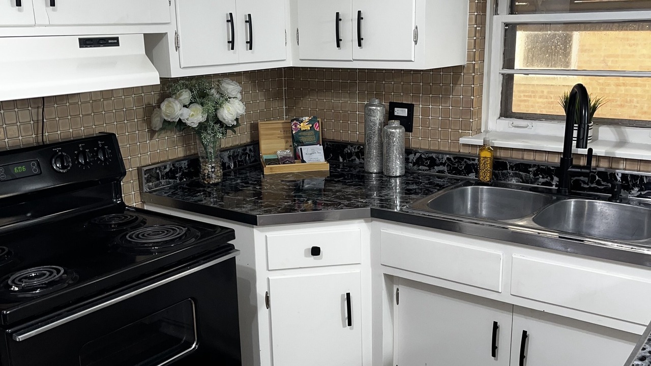 Photo of Kitchen in Evergreen Park