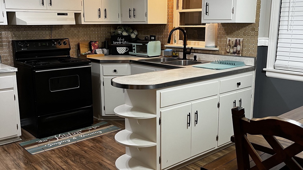 Photo of Kitchen in Evergreen Park