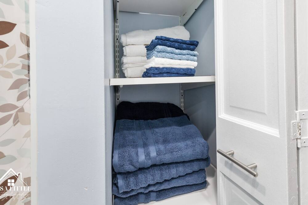 Photo of Bedroom in Fox Valley