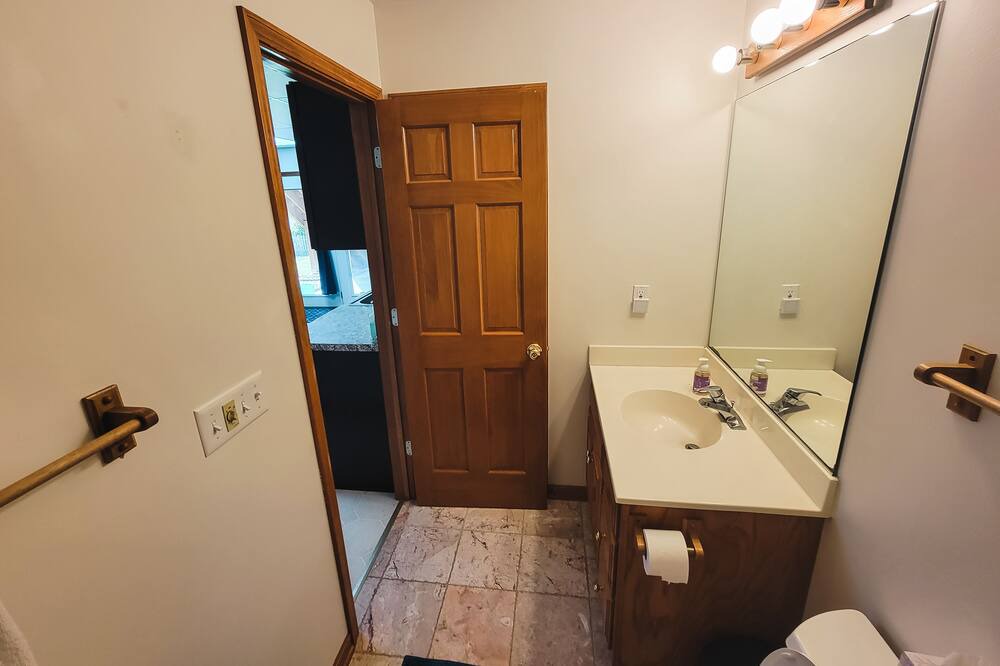 Photo of Bathroom in Montgomery