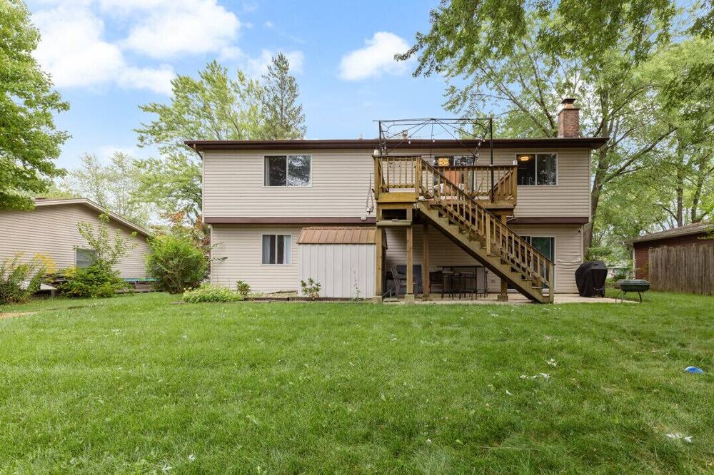 Photo of Outdoor in Woodridge