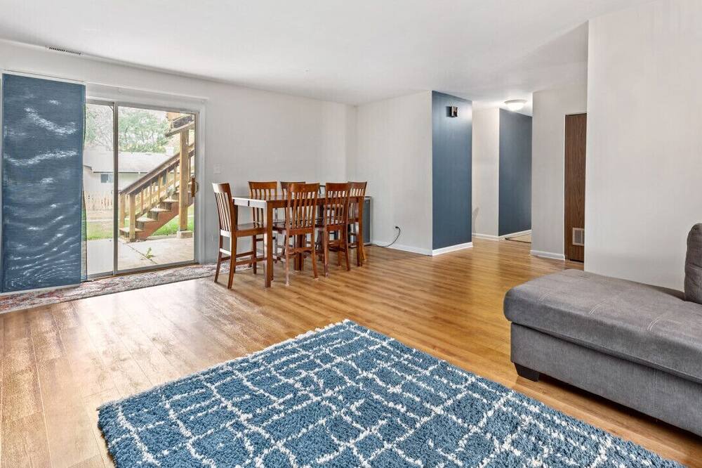 Photo of Bedroom in Woodridge
