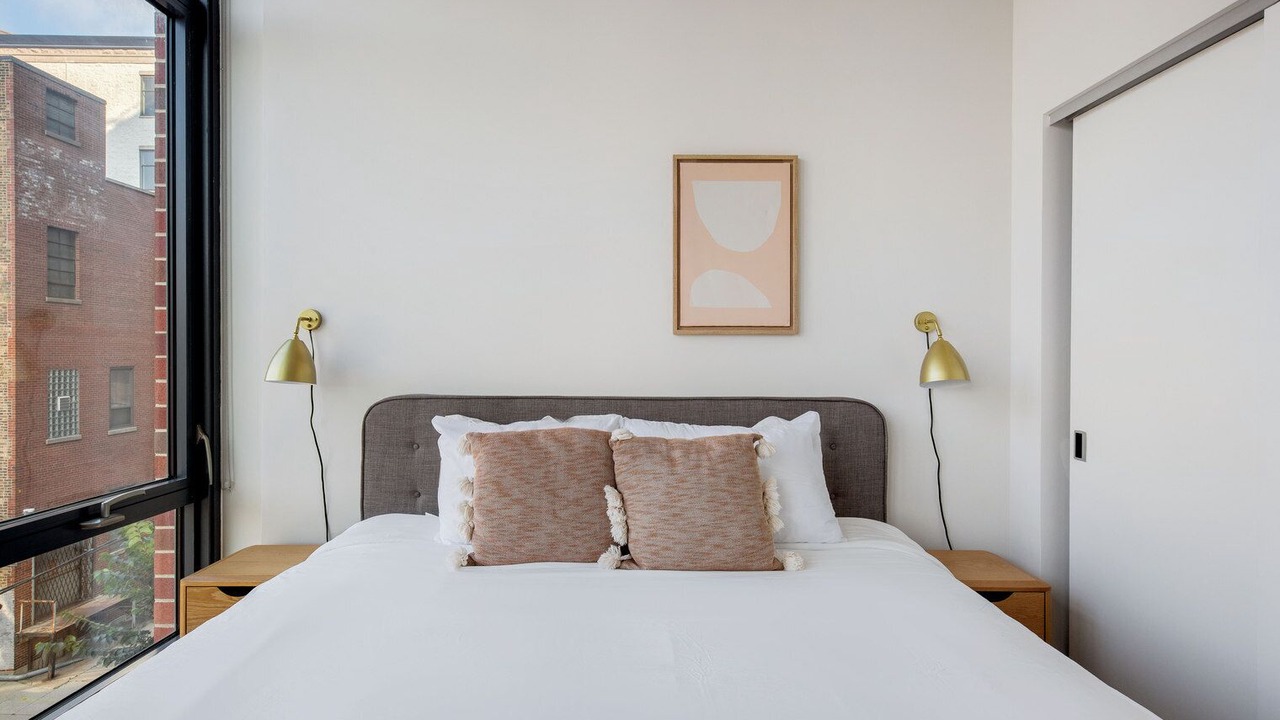 Photo of Bedroom in River West