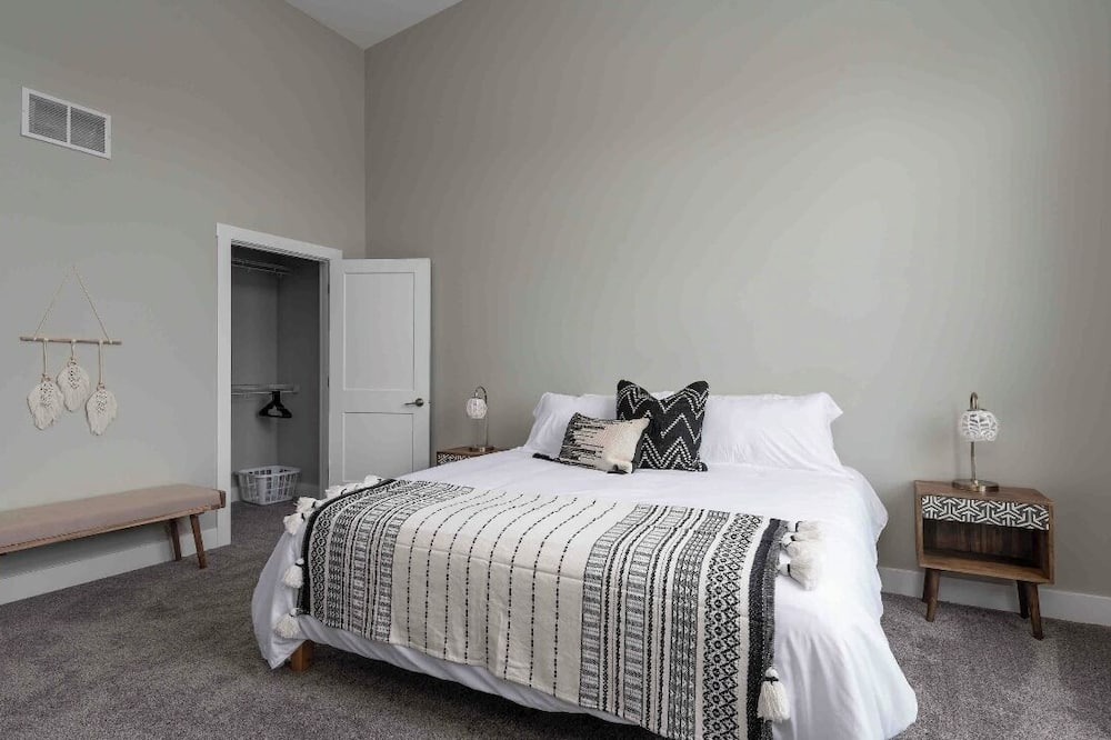 Photo of Bedroom in Moline