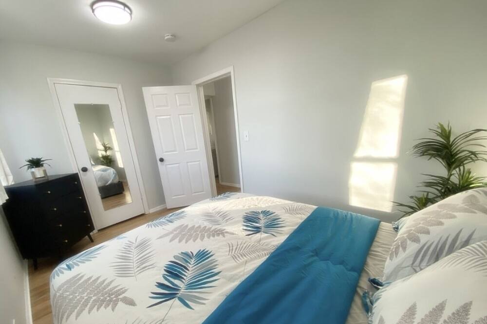 Photo of Bedroom in Brookfield
