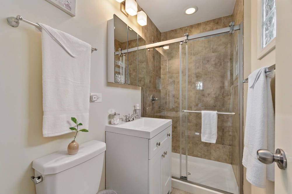 Photo of Bathroom in Wheeling