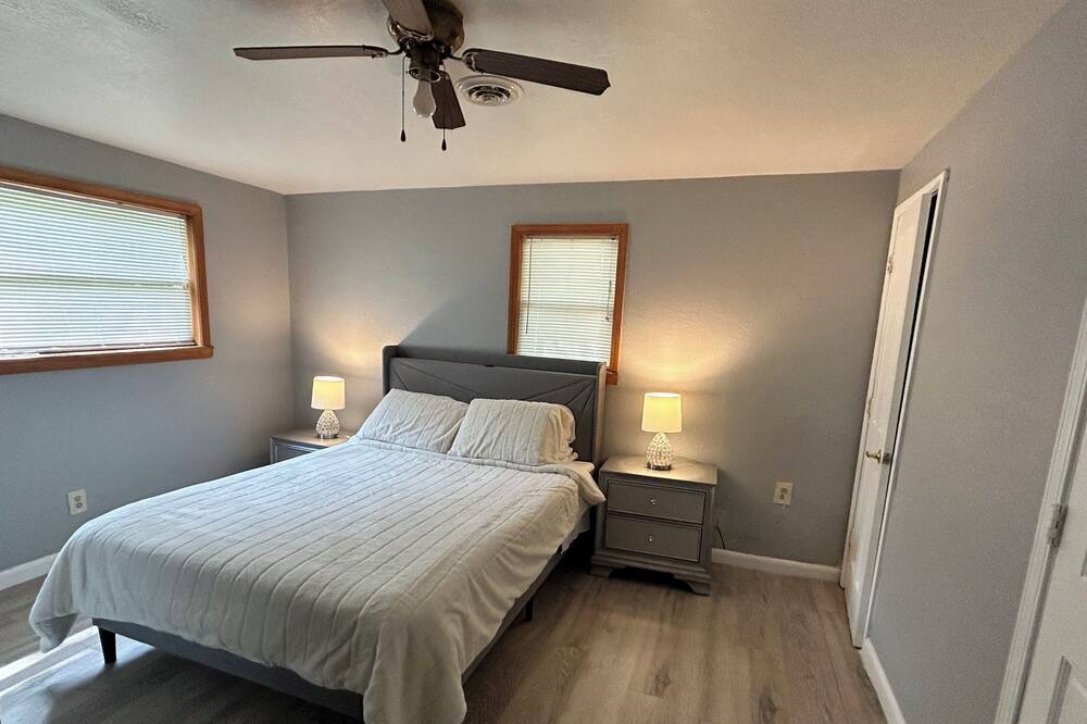 Photo of Bedroom in Charleston
