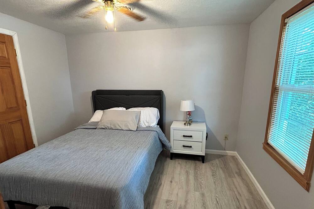 Photo of Bedroom in Charleston