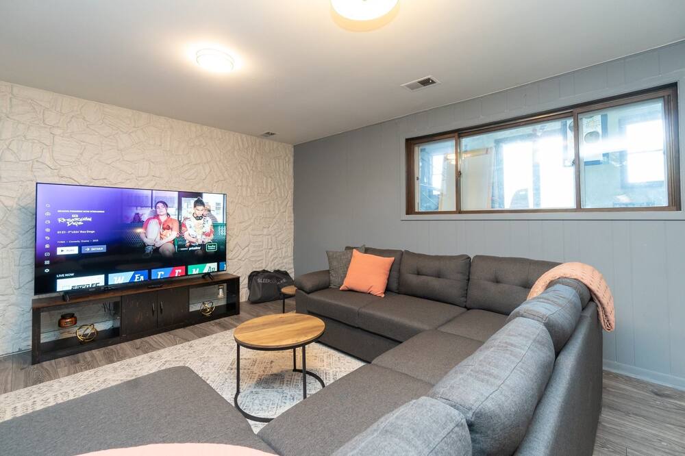 Photo of Livingroom in Palos Hills
