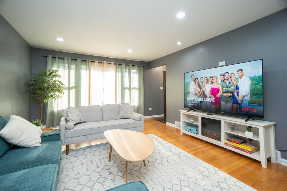 Photo of Livingroom in Palos Hills