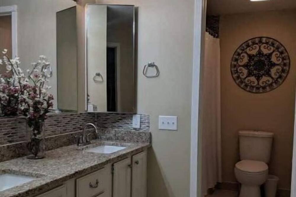 Photo of Bathroom in Holcomb