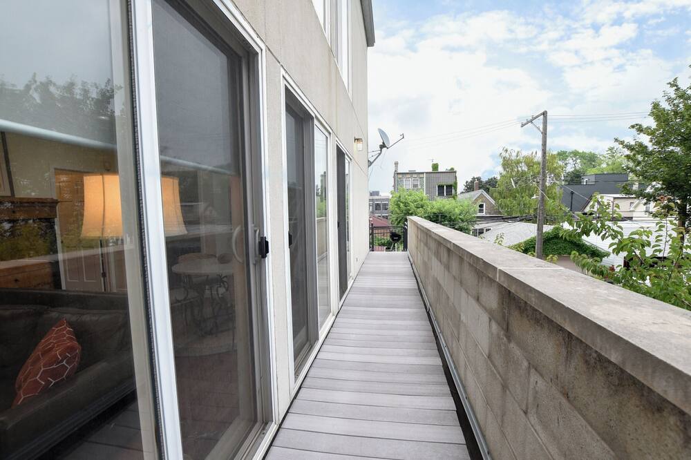 Photo of Outdoor in West Bucktown