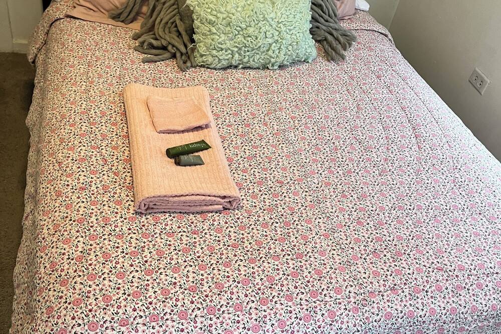 Photo of Bedroom in Westmont