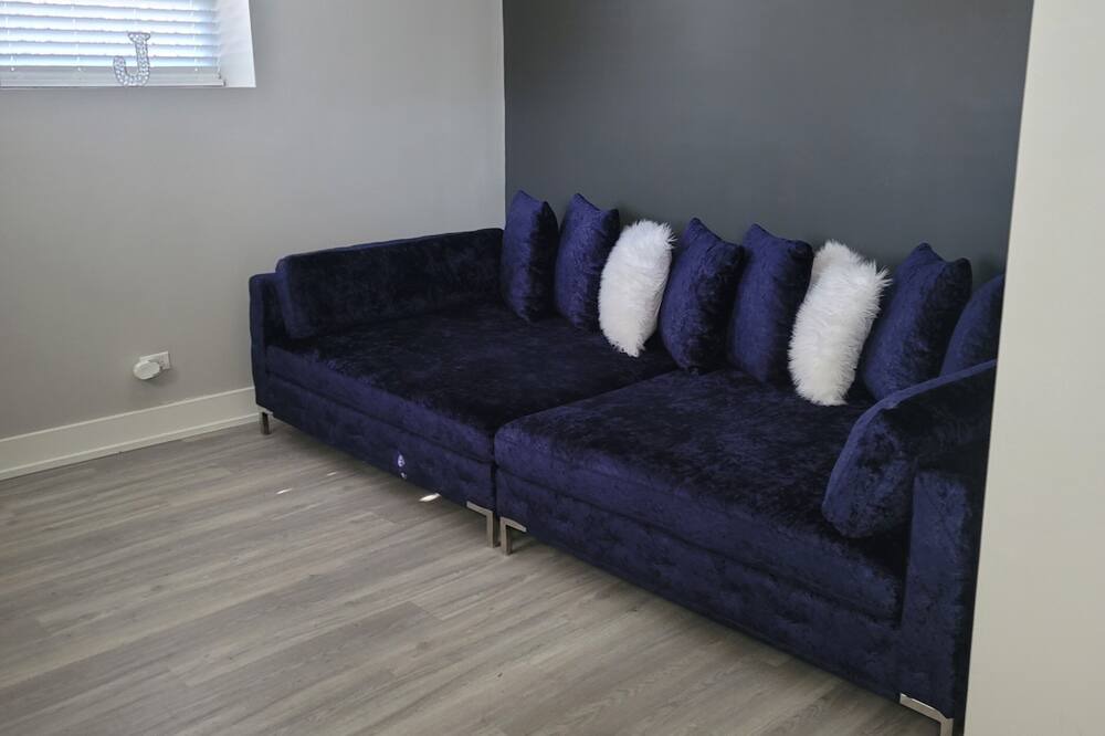 Photo of Livingroom in Grand Boulevard