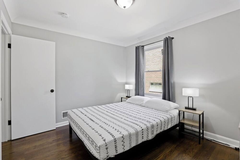 Photo of Bedroom in Broadview