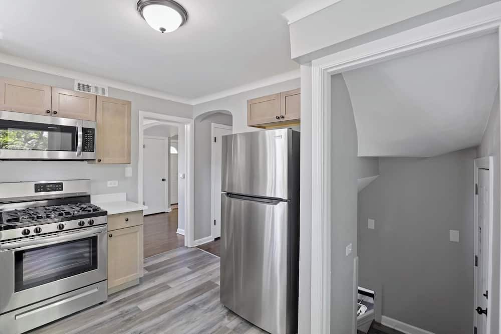 Photo of Kitchen in Broadview