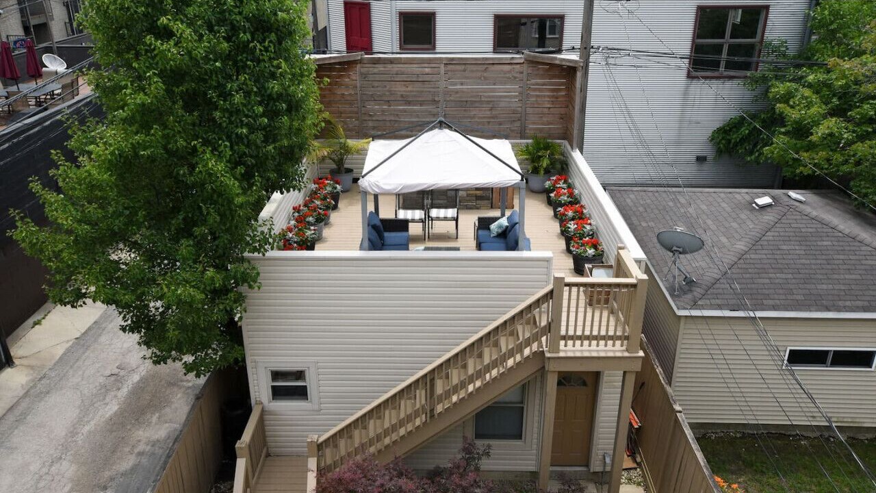Photo of Outdoor in North Center
