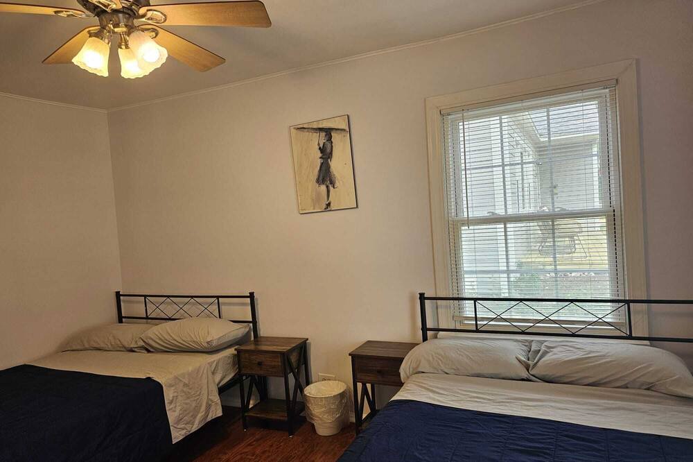 Photo of Bedroom in Wheaton