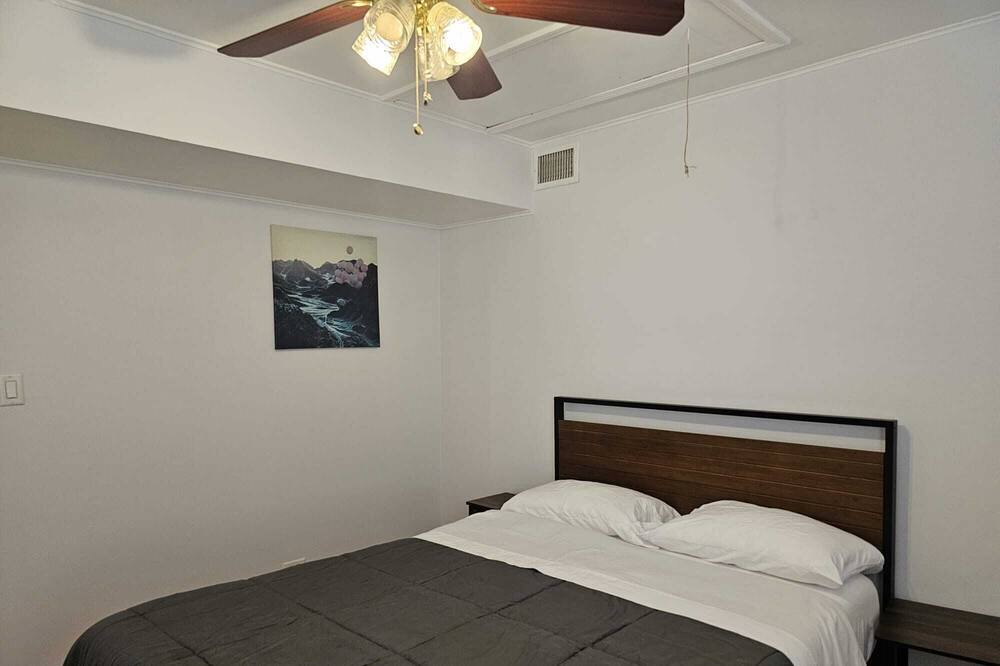 Photo of Bedroom in Wheaton