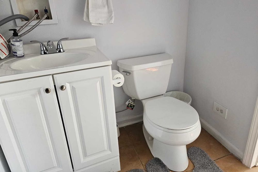 Photo of Bathroom in Wheaton
