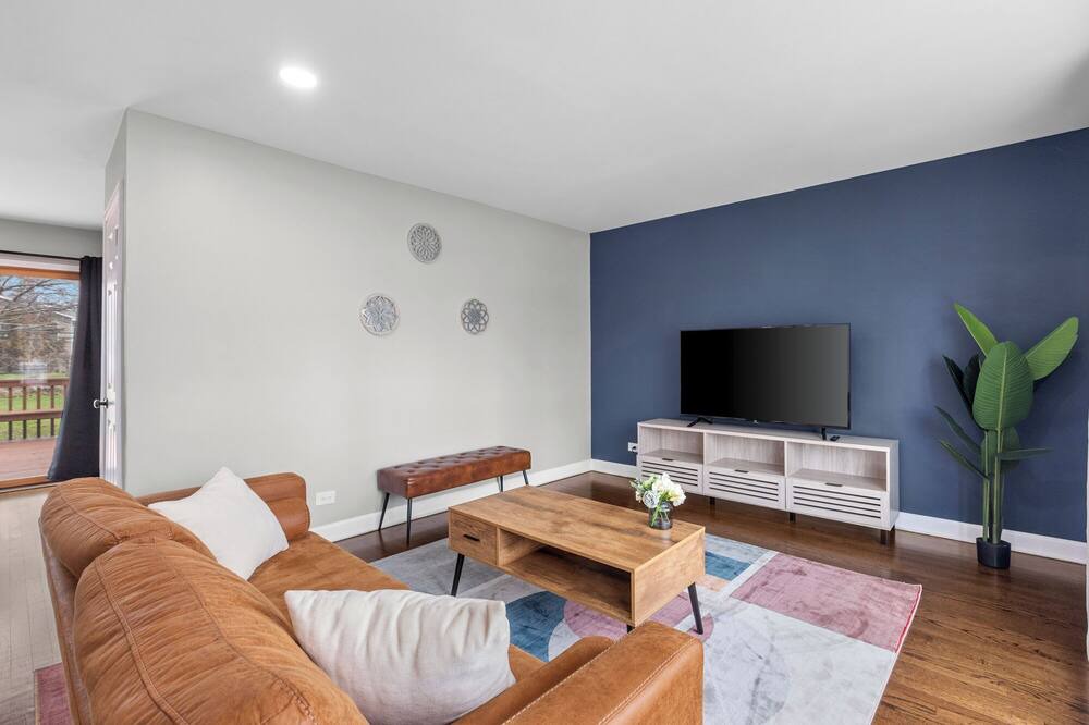 Photo of Livingroom in Roselle