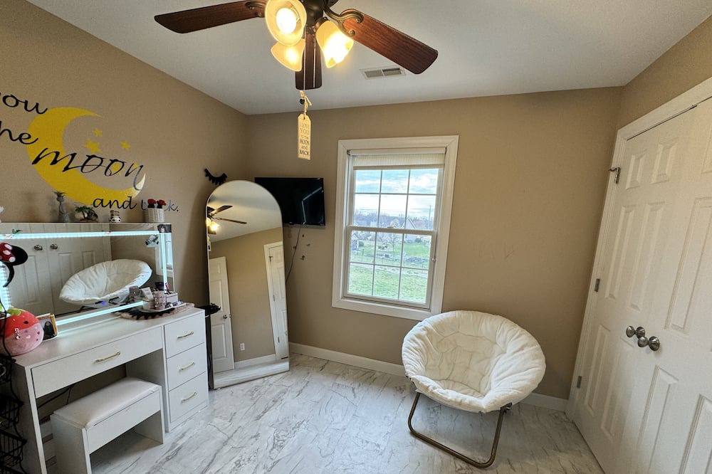 Photo of Bathroom in Oakley