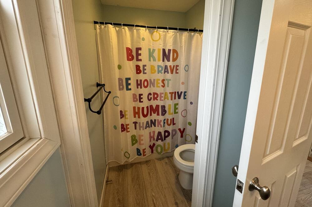 Photo of Bathroom in Oakley