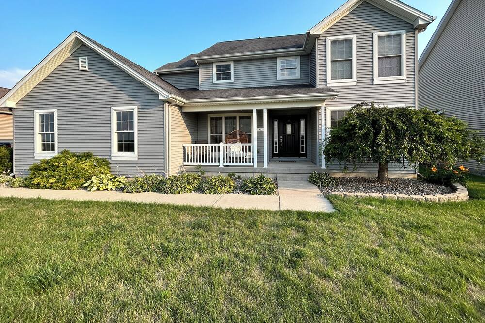 Photo of Outdoor in Oakley
