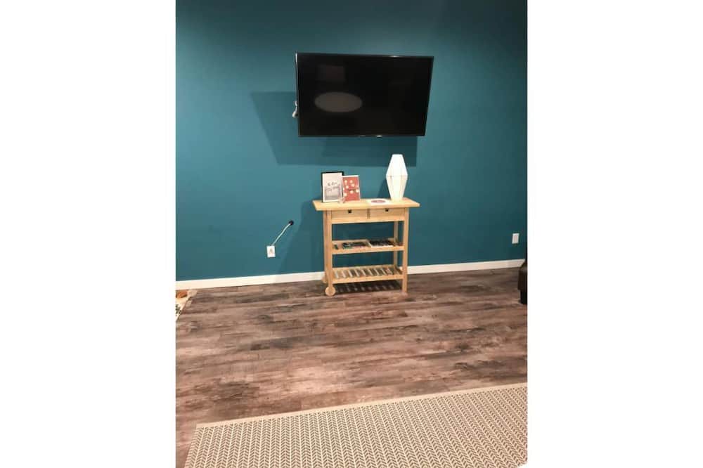 Photo of Bedroom in Pontiac