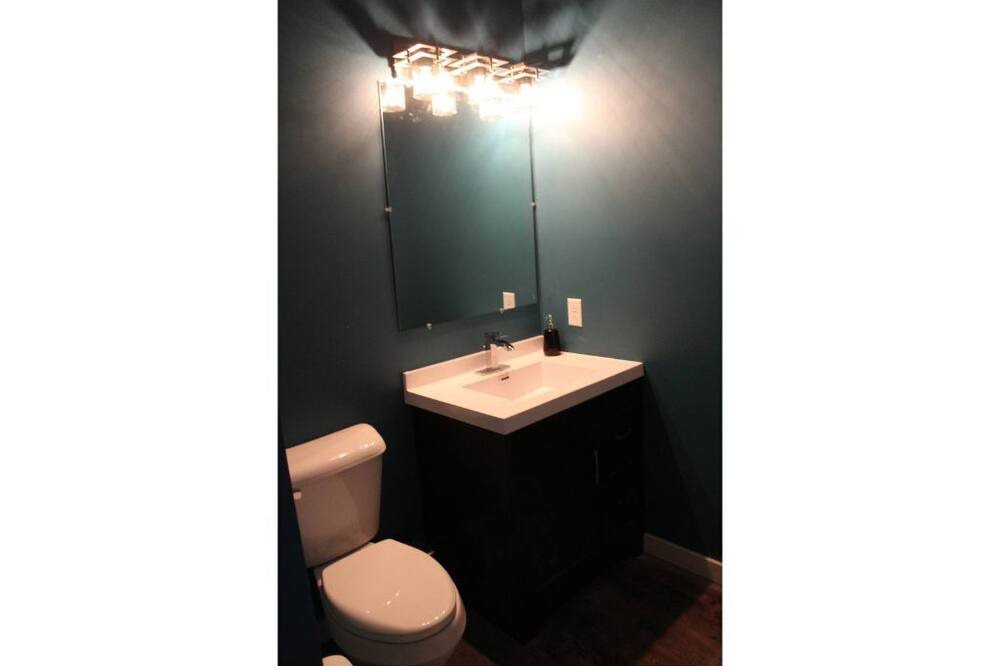 Photo of Bathroom in Pontiac