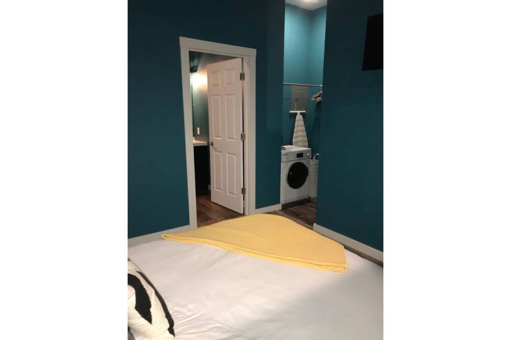 Photo of Bedroom in Pontiac