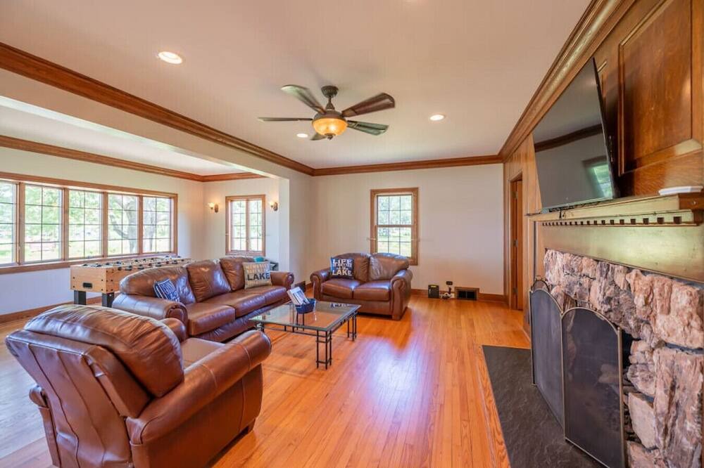 Photo of Bedroom in McHenry