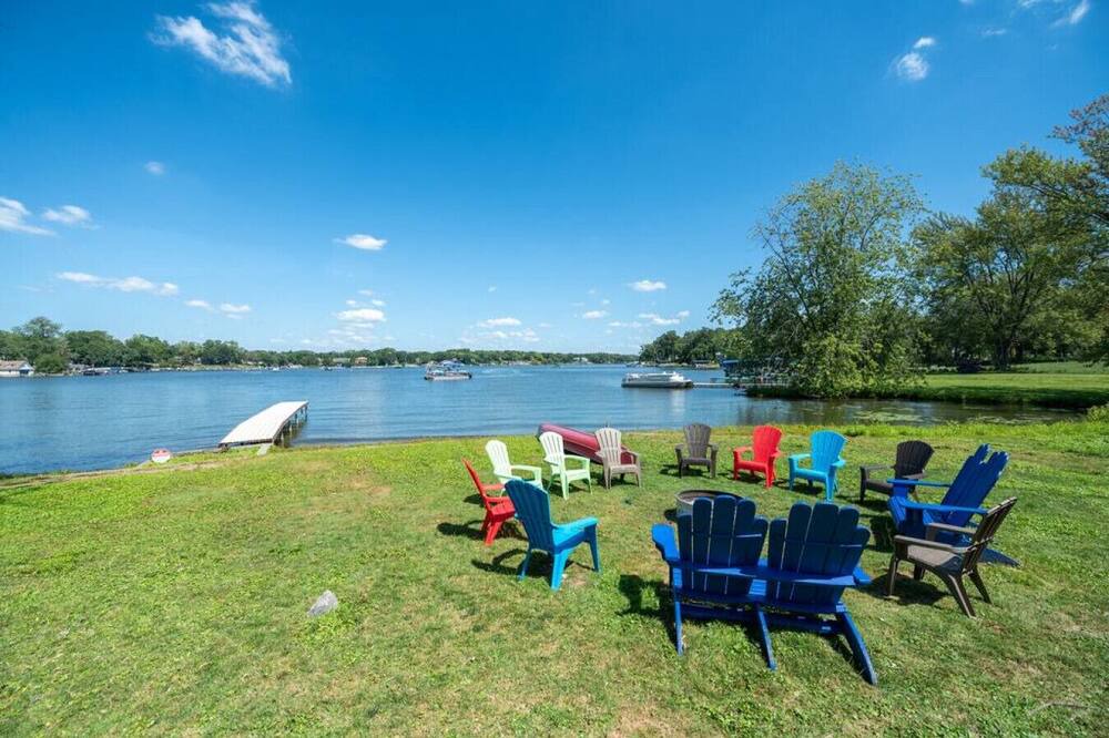 Photo of Outdoor in McHenry