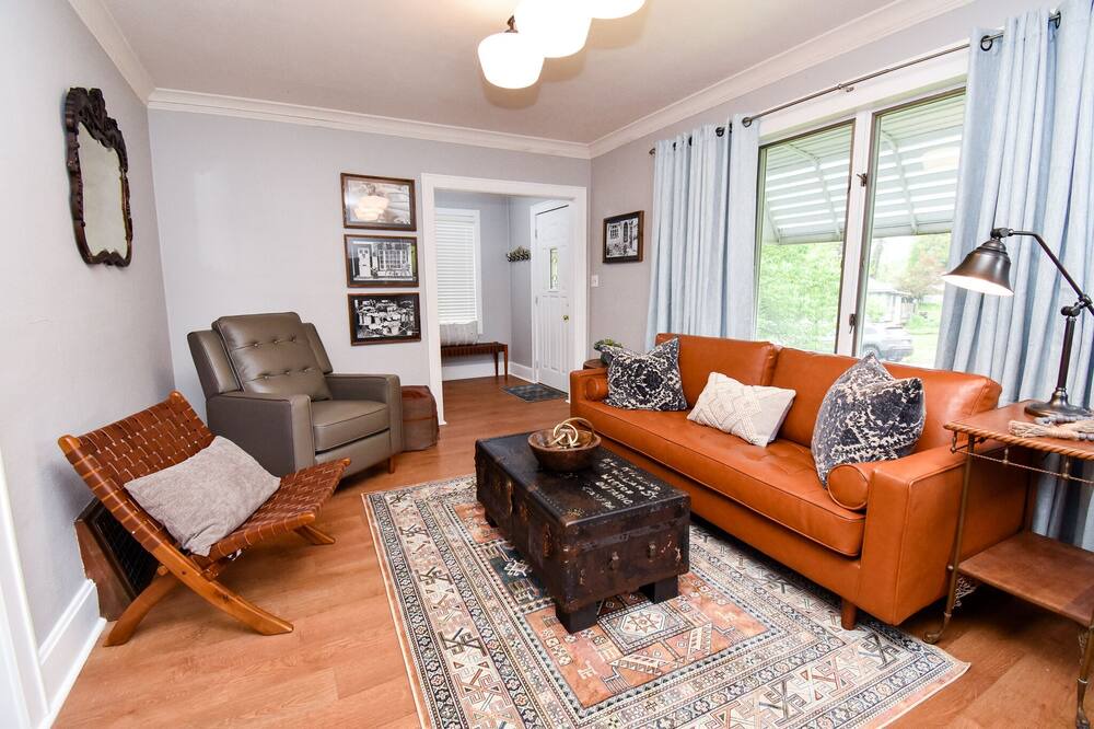 Photo of Bedroom in Peoria Heights