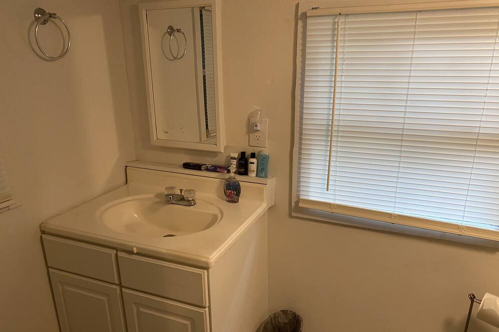 Photo of Bathroom in Carbondale