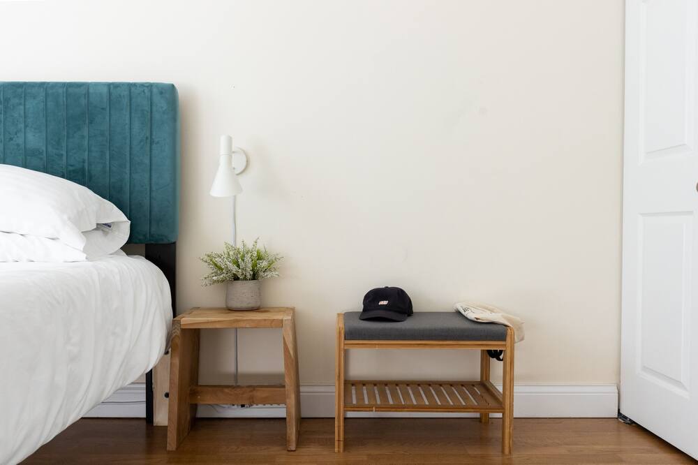 Photo of Bedroom in Ravenswood