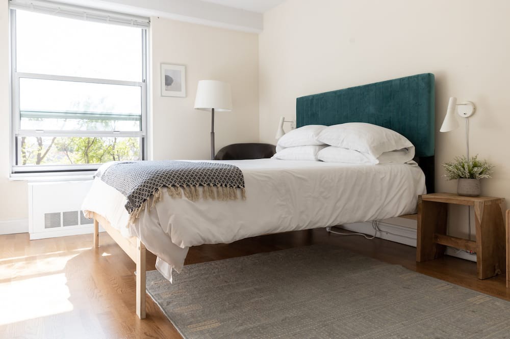 Photo of Bedroom in Ravenswood