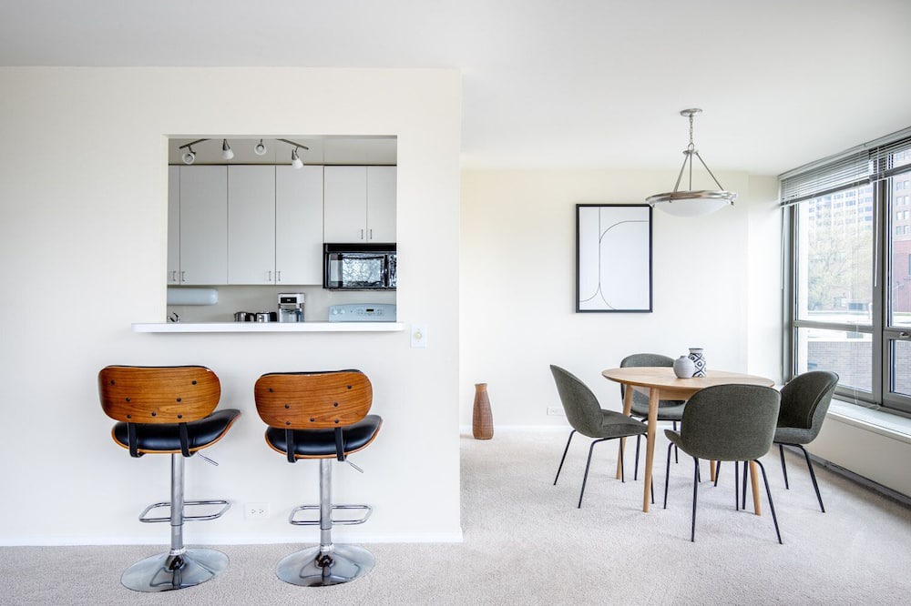 Photo of Kitchen in Lake View East