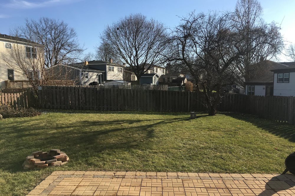 Photo of Outdoor in Carol Stream