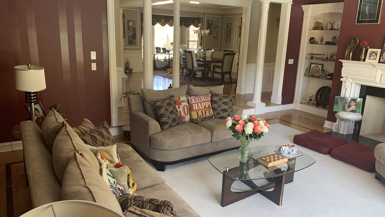 Photo of Livingroom in Fox Valley