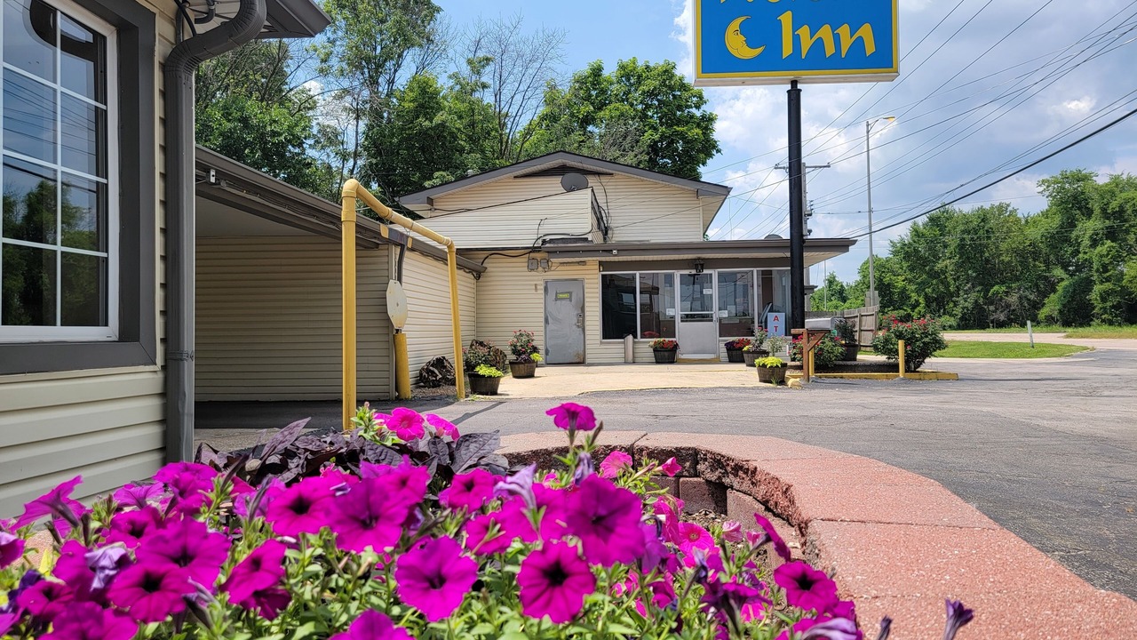 Photo of Outdoor in Fairmont City
