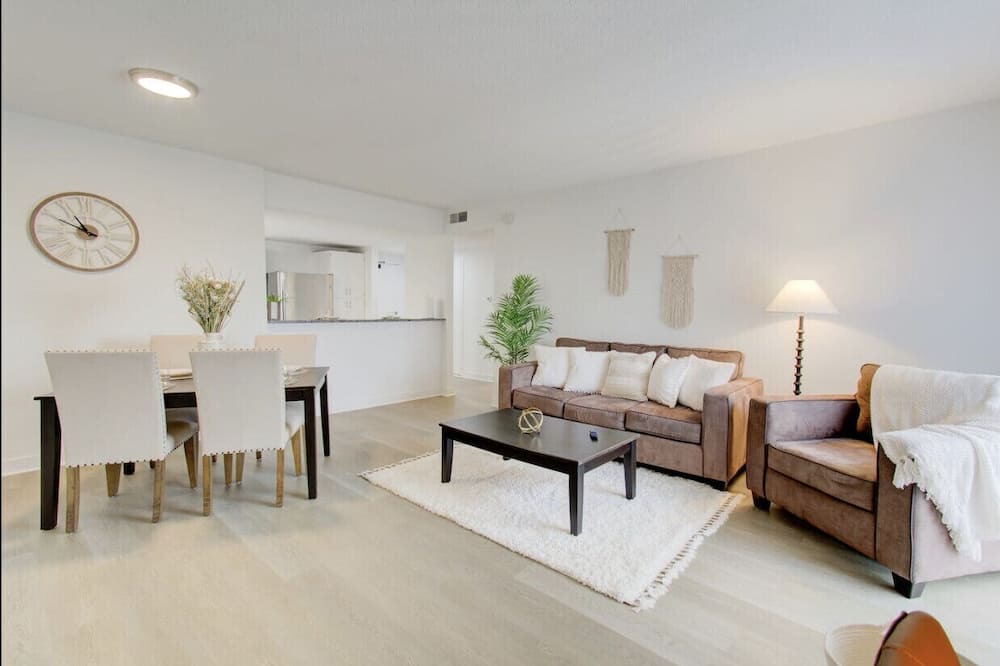 Photo of Livingroom in Springfield