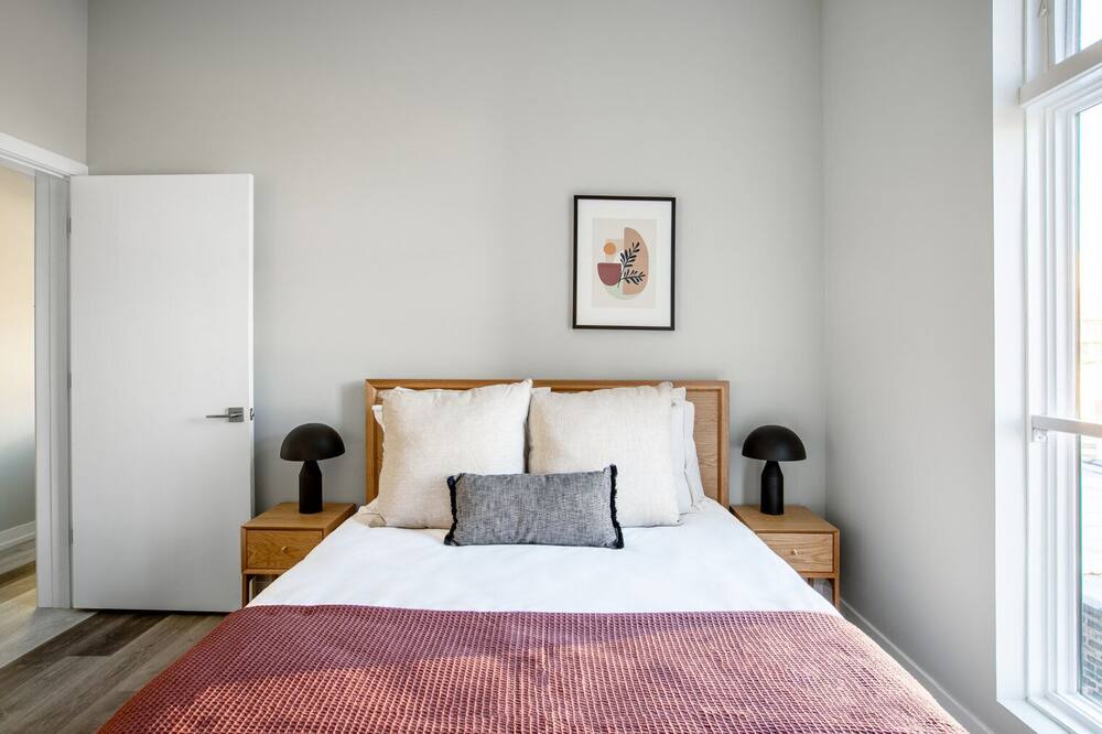 Photo of Bedroom in River West
