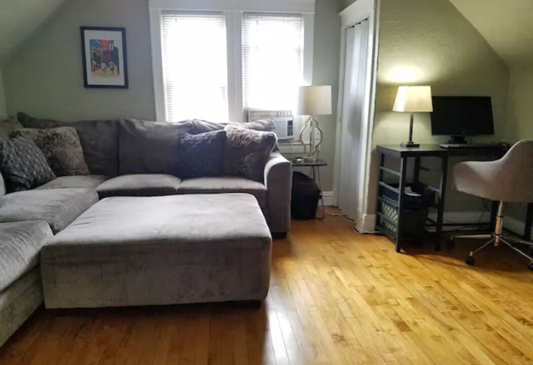Photo of Livingroom in Berwyn